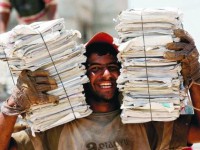 /album/fotogaleria/empleadosprodu-1-jpeg/